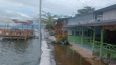 Air danau naik, lokasi event nasional terendam [titlebase] – Dampak Besar pada Jadwal Acara dan Warga