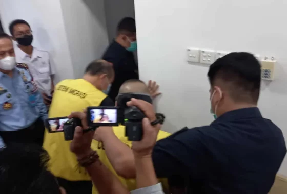 Buntut Berita Viral Media Singapura, Petugas Imigrasi Batam Ditahan karena Pungli WNA – Kompas.com