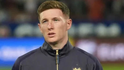 Elliot Anderson Jadi Primadona Transfer Musim Panas: Manchester United vs Manchester City