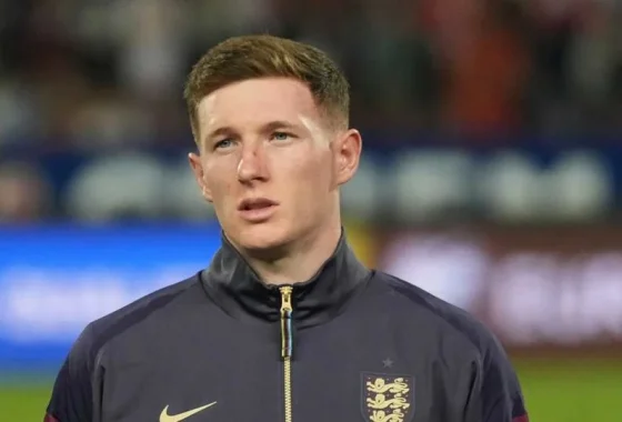 Elliot Anderson Jadi Primadona Transfer Musim Panas: Manchester United vs Manchester City