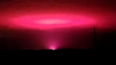 Fenomena Langit Merah Australia Memukau: Penyebab, Dampak, dan Prediksi Terbaru