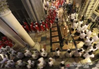 Israel larang pemimpin Katolik ikuti misa Minggu Palma di Gereja Makam Kudus Yerusalem [titlebase] – Kontroversi dan Dampaknya