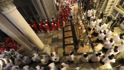 Israel larang pemimpin Katolik ikuti misa Minggu Palma di Gereja Makam Kudus Yerusalem [titlebase] – Kontroversi dan Dampaknya