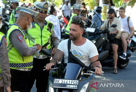Kasus Video Asusila Berkedok Ojol di Bali Terbongkar, 3 WNA Ditangkap Polisi – Editor News – Editor News