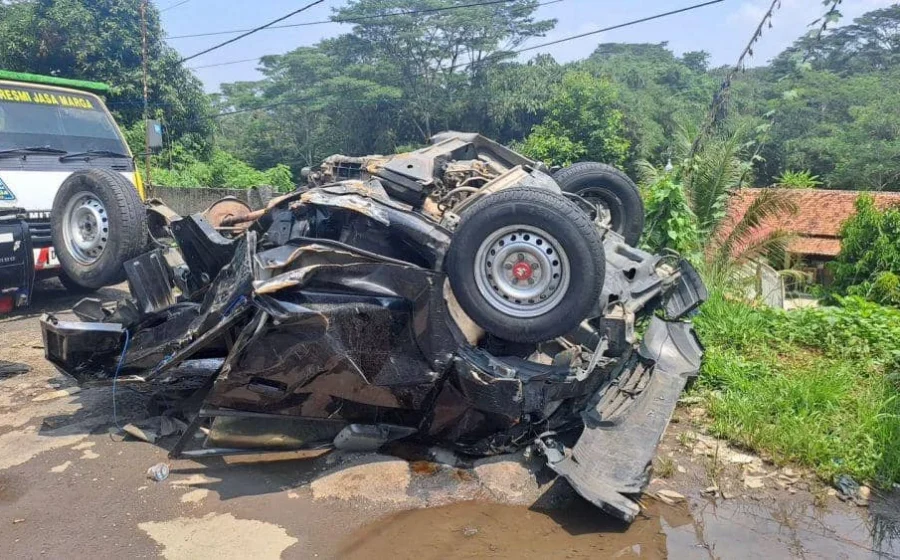 Kenapa sering terjadi kecelakaan di KM 92 Tol Cipularang? [titlebase] Terungkap Penyebab Utama