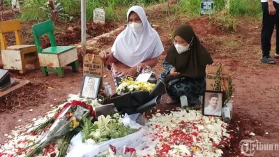 Makam Vidi Aldiano Amblas Sekitar Seminggu, Hujan Tak Henti Bikin Pengelola Kegerunan