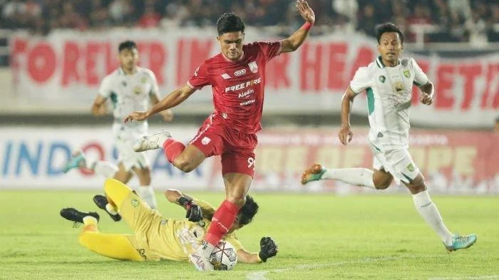 Persis Solo Gasak Bali United 3-0, Eks Striker Persebaya Buka Jalan, Laskar Sambernyawa Bebas Zona Degradasi