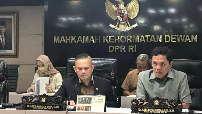 Sahroni jawab Komisi III diminta bikin panja soal Yaqut: Tak semudah beli cabai [titlebase] – Penjelasan Lengkap