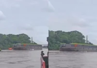 Viral di Medsos, Kapal Tongkang Tabrak Rumah Apung di Sungai Mahakam | KOMPAS PETANG – Kompas.tv: Update Lengkap