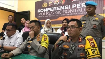 Viral! Guru di Depok Terseret Kasus Brosur Seks – Berita Borneo: Fakta Lengkap dan Reaksi Publik