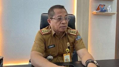 Viral Kepala BGN Jambi Diduga Main Game saat Rapat dengan Gubernur – GenPI.co – GenPI.co