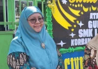 Viral Oknum Guru MTs di Depok Tawarkan Jasa Seksual, Disdik Turun Tangan – iNews.ID