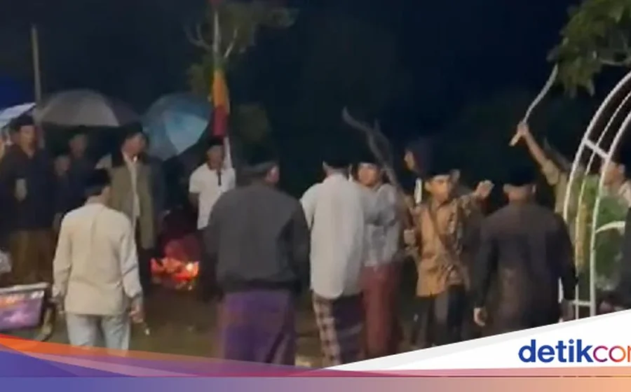 Viral Orkes Dangdut Saat Halalbihalal di Demak Ricuh, 2 Bocah Kena Lemparan Batu – detikcom: Kronologi dan Dampaknya