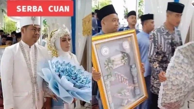 Viral Tamu Pernikahan di Lamongan Bawa Kado Banner Transfer Uang – detikcom: Fenomena Unik yang Mengguncang Media Sosial