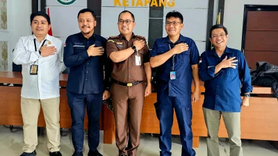 Viral Video Tambang Emas di Ketapang Ternyata Hoaks, Polisi: Lokasi Bukan PETI! – suarakalbar.co.id