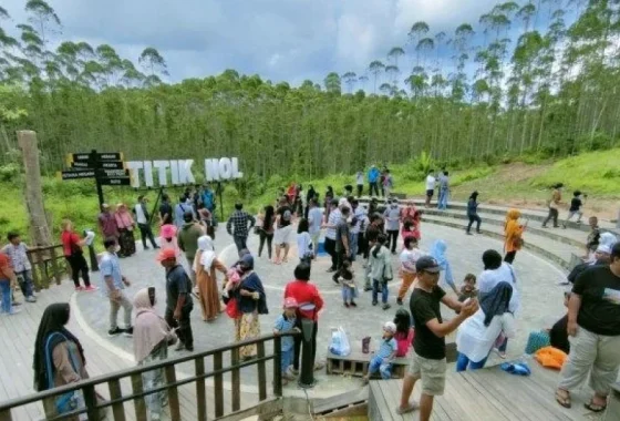 Viral Wisatawan Diminta Rp 25 Ribu di Kintamani, Dispar Buka Suara – detikcom: Kontroversi Biaya Turis