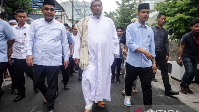 Wapres Gibran Kunjungi Habib Ali Alhabsyi di Kwitang, Sambut Ramadan dengan Silaturahmi dan Bagi Sembako