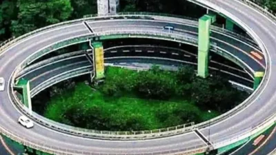 5 Alasan Sitinjau Lauik jadi Jalur Ikonik di Sumatera Barat, dari ‘Jalur Maut’ hingga Sering Viral di Medsos – Jawa Pos