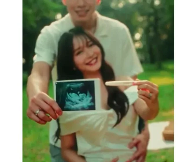 7 foto Adinda Thomas pamer baby bump kehamilan pertama [titlebase] – Momen Manis yang Menggoda Netizen