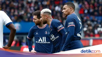 Beda dengan Mbappe, bintang PSG akui tak senang main bareng Messi, kenapa? [titlebase]