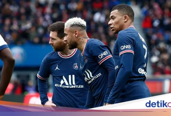Beda dengan Mbappe, bintang PSG akui tak senang main bareng Messi, kenapa? [titlebase]
