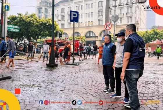 Begini Penampakan Jalan di Kawasan Taman Menteng yang Viral di Medsos – MetroTVNews.com: Kondisi Terbaru dan Tindakan Pemerintah