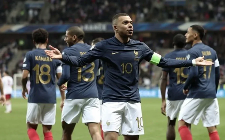 Bisa wakili 3 negara, ini tim nasional yang dipilih Mbappe jika tak bela Prancis – Analisis Lengkap