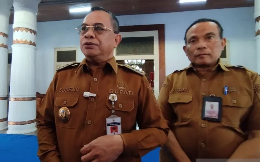 Bupati SBT Perintahkan Dinas Pendidikan Klarifikasi Video Viral SDN 8 Kilmury – RRI.co.id