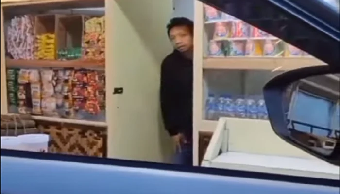 Diduga Bermodus Jual Air Mineral, Dua Pria Diamankan Polisi di Koja Usai Video Viral – Target Berita