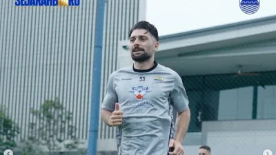 Drama Putros Persib: Transfer Maut yang Mengguncang Liga Indonesia