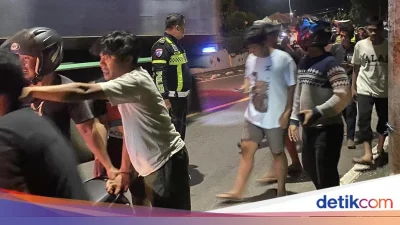 Dua Wanita di Parepare Berkelahi di Jalan Akibat Rebutan Pria – AsatuNews.co.id: Insiden Memanas di Jalan Raya