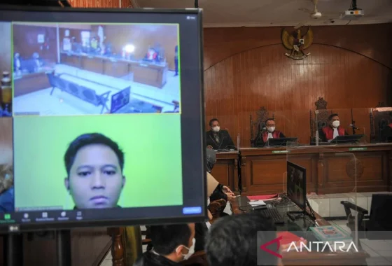 Dulu divonis 8 tahun penjara, mantan Crazy Rich Doni Salmanan kini bebas bersyarat [titlebase]