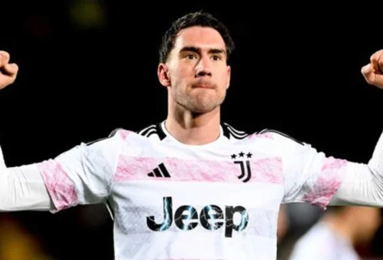 Dusan Vlahovic Catat Gol Spektakuler, Bawa Juventus ke Puncak Serie A