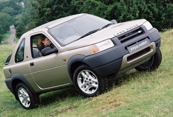 Freelander Terlahir Kembali. Langsung Didapuk Jadi Mobil Canggih Dengan Off-road Handal [titlebase] – Inovasi Terbaru Land Rover untuk Pecinta Off-road