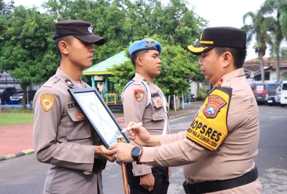 GYK dipecat dari Polri, Kapolres Jembrana beri tanda silang pada fotonya [titlebase] – Fakta Lengkap dan Dampaknya