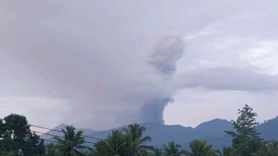 Hari ini Gunung Dukono di Halmahera Utara erupsi, kolom abu capai 1.600 meter: status waspada [titlebase] – Dampak dan Tindakan Darurat