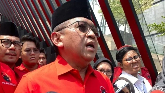 Hasto ungkap arahan Megawati hadapi krisis multidimensi [titlebase] – Strategi Baru Pemerintah Menghadapi Tantangan Nasional