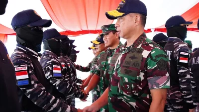Hidup mewah di LA, keponakan jenderal Iran ditangkap imigrasi AS, rayakan kematian tentara Amerika [titlebase] – Skandal Internasional Menggemparkan