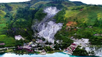 Jalan Viral di Lereng Pusuk Buhit Tuai Perhatian, Dispar Samosir Tegaskan Retribusi Sesuai Aturan – AnalisaDaily.com