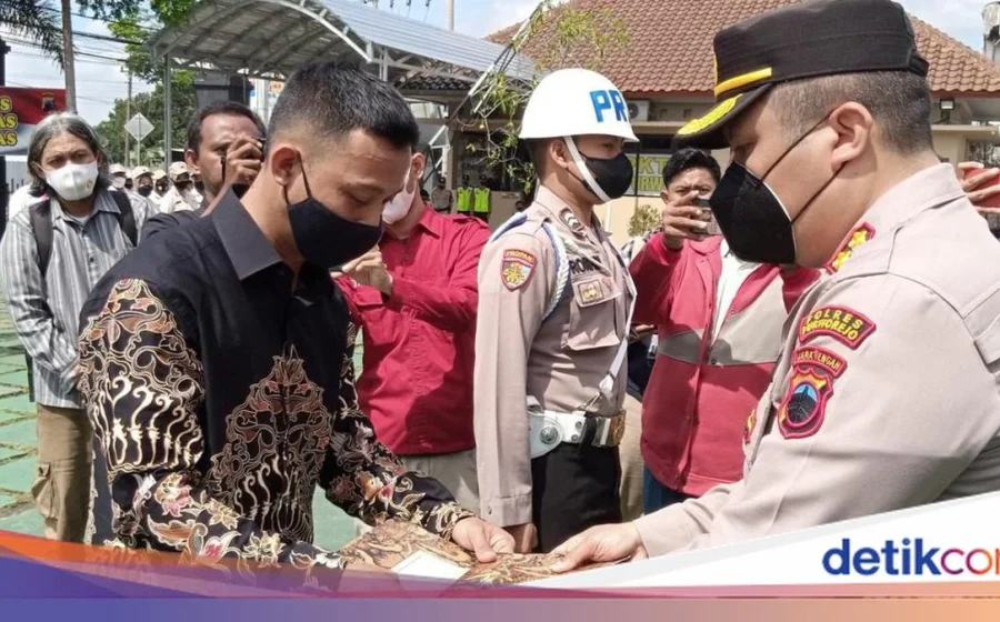 Jelaskan duduk perkara mutasi Aipda Vicky Aristo, inilah rekam jejak Kombes Alamsyah Hasibuan [titlebase] – Fakta Lengkap dan Dampaknya