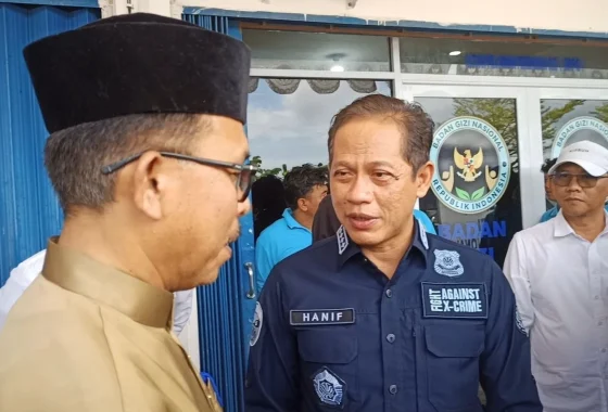 Kadisdik Batam Sampaikan Permohonan Maaf Terkait Foto Viral ASN di Kafe, Tegaskan Tak Ada Intervensi Berita – BatamInfo.co.id
