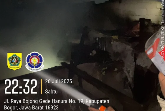 Kebakaran dahsyat SPBE Cimuning diduga karena faktor korsleting listrik, 2.000 meter lahan ludes [titlebase] – Detail Penyebab dan Dampaknya