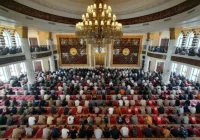 Kejutan di Masjid: Analisis Khutbah Jumat yang Menggugah Ratusan Jamaah
