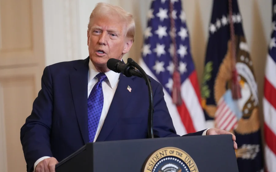 Ketegangan global Donald Trump naik pitam usai Prancis blokir jalur pesawat militer AS ke Israel [titlebase] – Apa Dampaknya bagi Dunia?