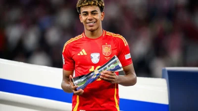 Lamine Yamal: Bintang Muda yang Menggebrak Dunia Sepak Bola