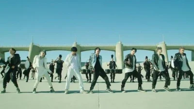 Lirik Lagu 2.0 BTS Trending YouTube Lengkap Terjemah Inggris-Indonesia – detikcom: Panduan Lengkap