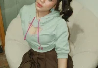 Lula Lahfah Guncang Industri Musik Indonesia dengan Album Baru yang Viral