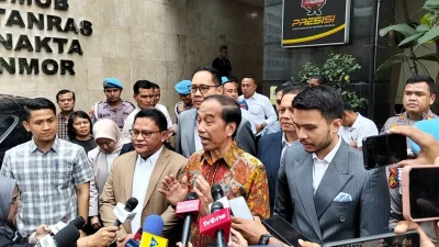 Membedah materi gugatan 9 purnawirawan jenderal ke Polda Metro Jaya soal kasus ijazah Jokowi [titlebase]: Fakta, Kronologi, dan Imbas Politik