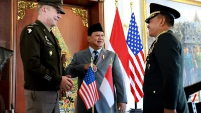 Menhan AS pecat kepala staf angkatan darat dan dua jenderal [titlebase] – Kejutan Besar dalam Militer Amerika