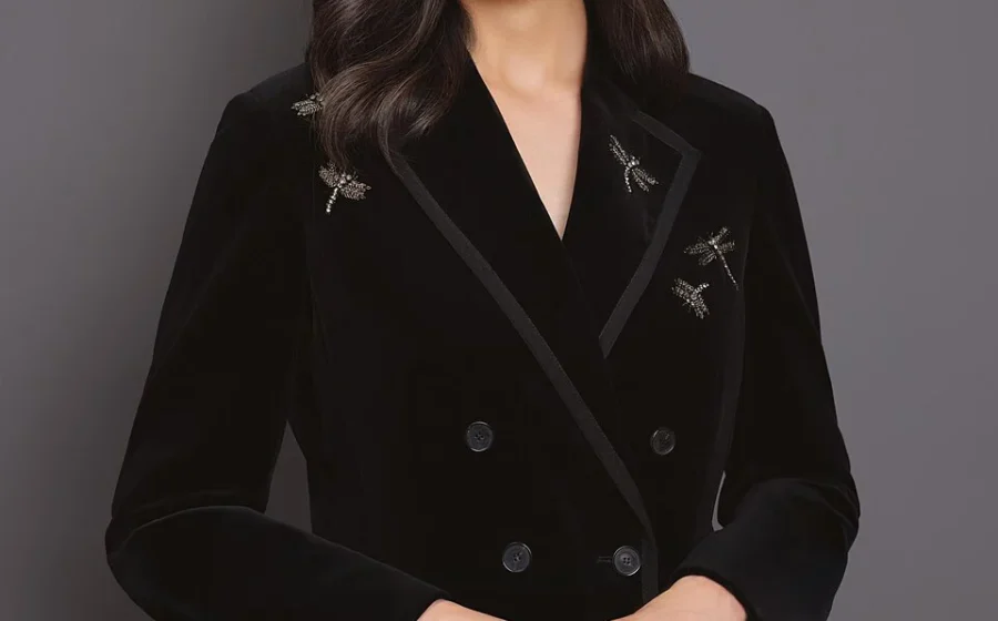 Menpar Widiyanti Putri Wardhana tampak bingung jelaskan data, diminta sampaikan ulang dalam 5 hari [titlebase] – Fakta dan Analisis Terbaru